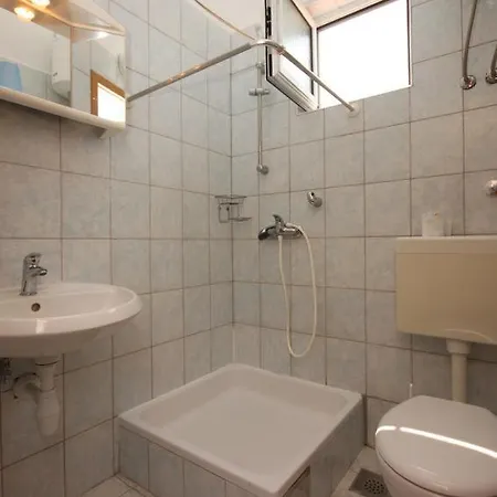 Studio Gradac 6660c *