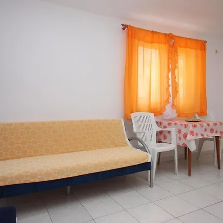Studio Gradac 6660c Apartment *